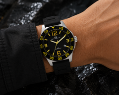 Oceanaut Women's Aqua One black Dial Quartz Watch with Silver Stainless Steel Bracelet – 48mm | 200M Water Resistant