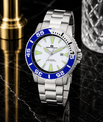 Oceanaut Marletta – Blue Dial Men's Quartz Dive Watch with 48mm Stainless Steel Case, Silver Bracelet, Rotating Bezel & 200M Water Resistance